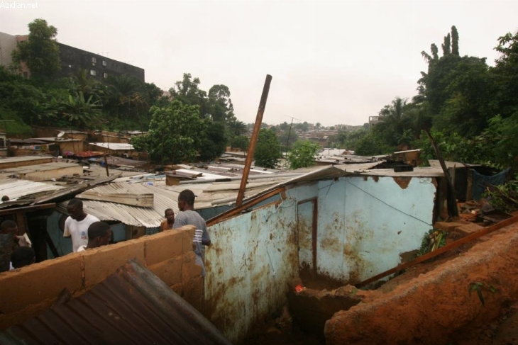 Fortes pluies sur Abidjan Inondations à Gobélé bidonville de Cocody